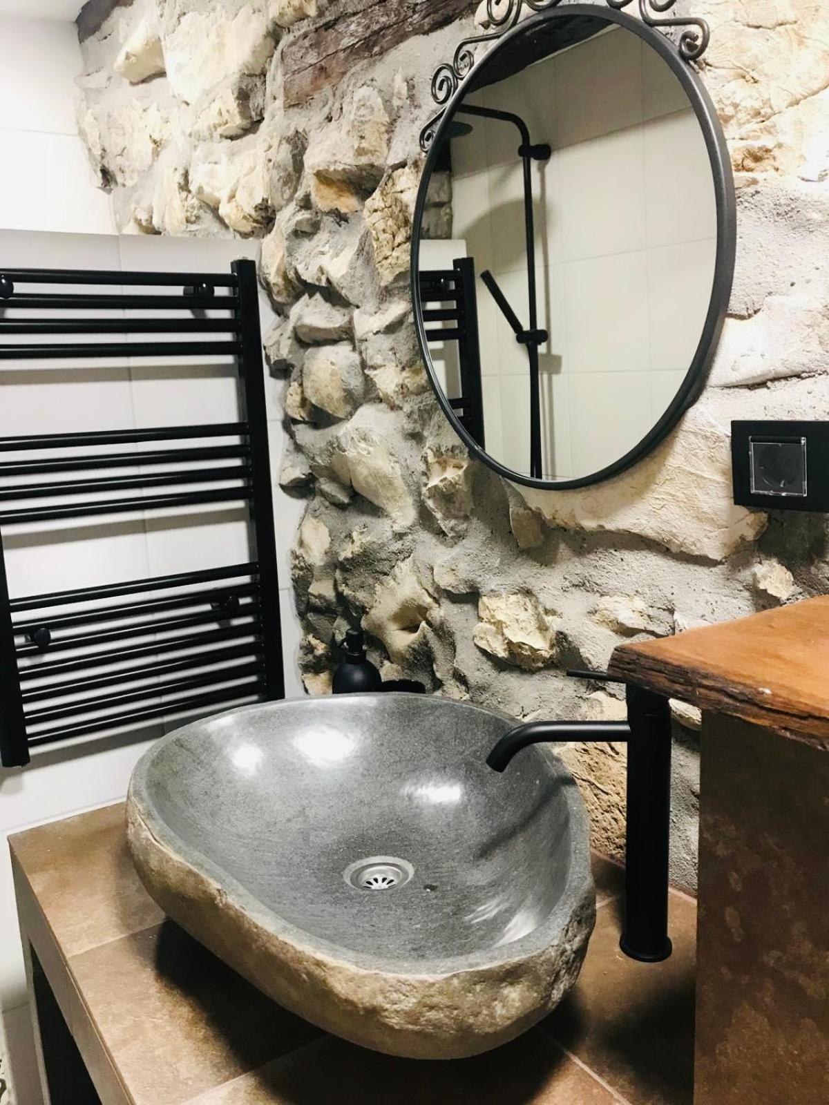 Onomad Apartment Boljevac Bagian luar foto